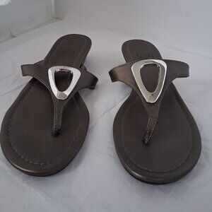 IMPO Raven Women's Flip Flop Sandals Color Black/Gray Size 6 M